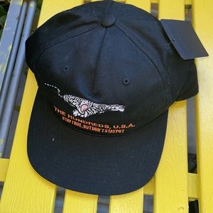 The hundreds U.S.A. Snap back low pro hat new tags